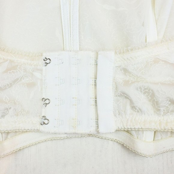 Warner's White Lace Strapless Bullet Bra - Picture 8 of 9